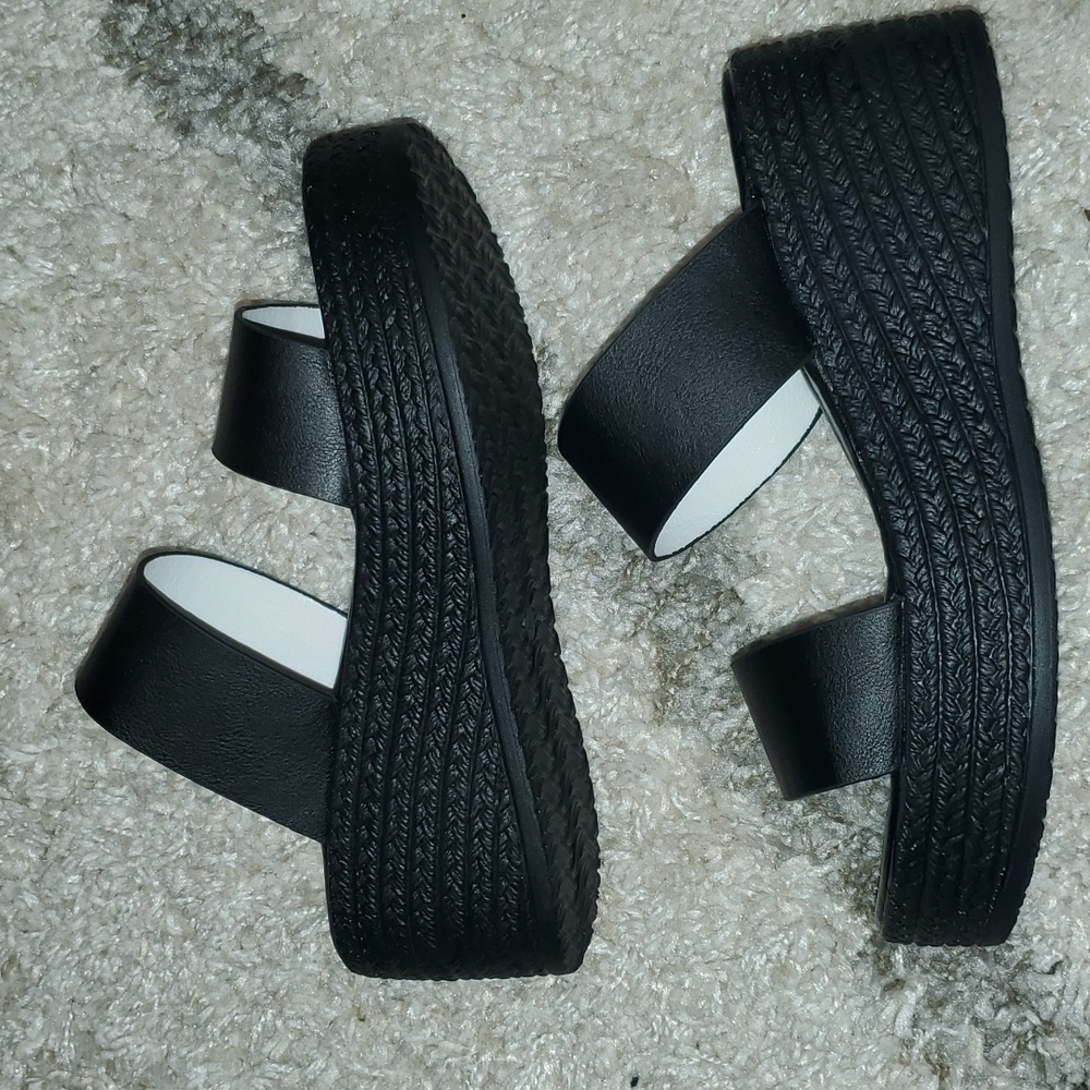 Black Slip On Wedge